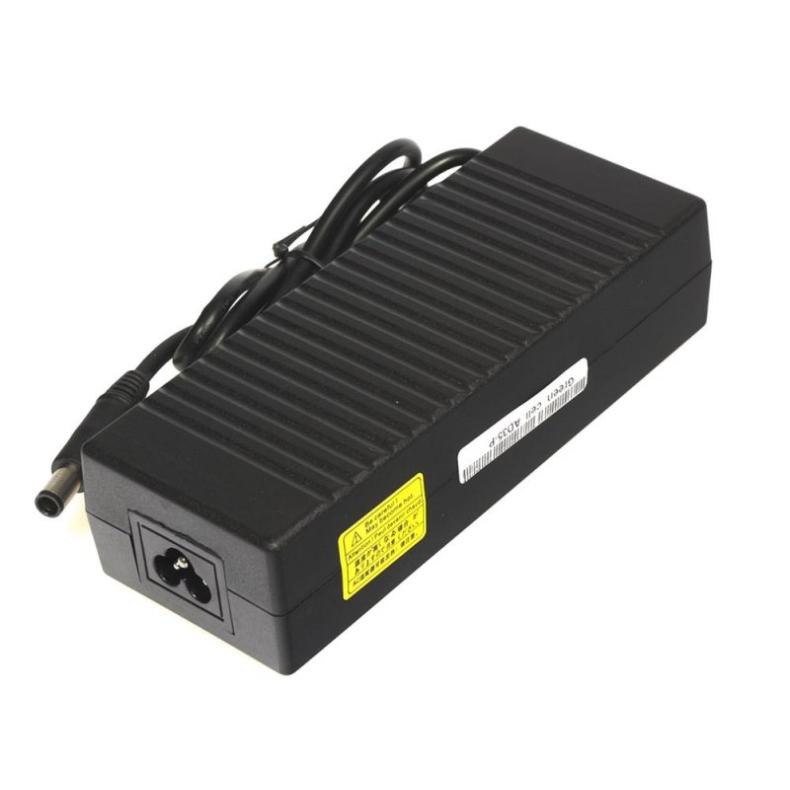ALt.  Dell 130W  19.5V 6.7A 7.4-5.0